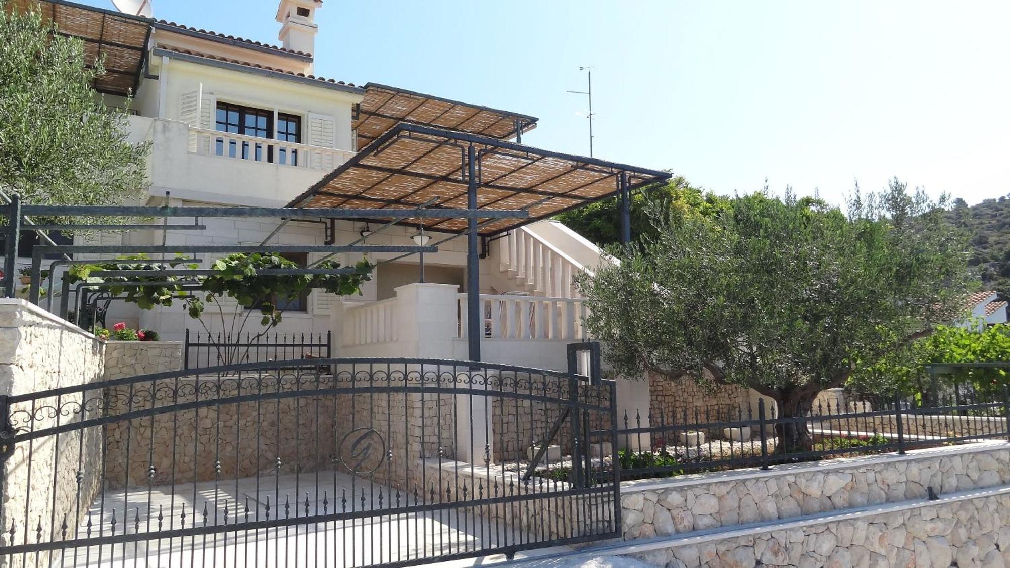 Apartments Branka - 30 M From Beach Sevid Exterior photo